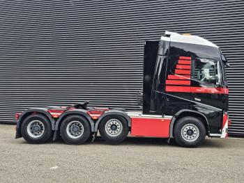 FH16.750 8x4 / 260T / RETARDER / FULL AIR